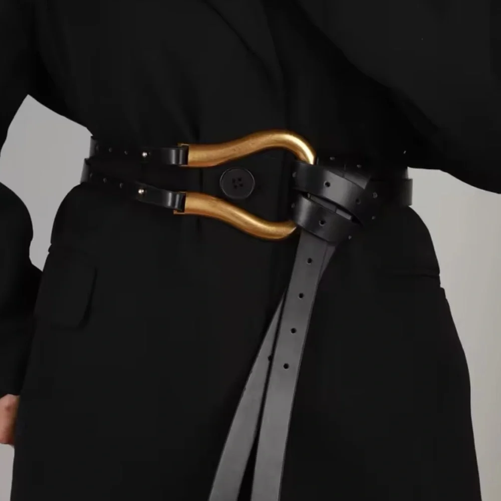 ❤️ NEW! Horsebit Buckle Black & Gold Wrap Belt